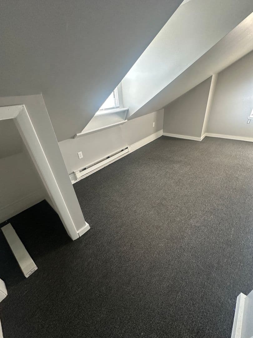 Chicopee Apartment: 2-10 Dwight St