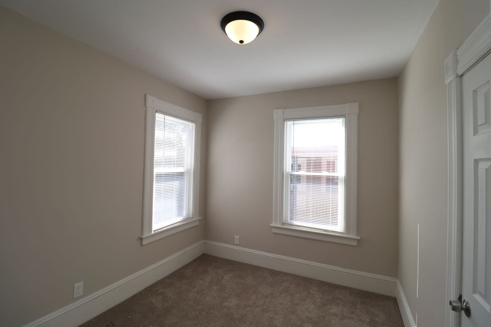 Indian Orchard Apartment: 257-259 Main St