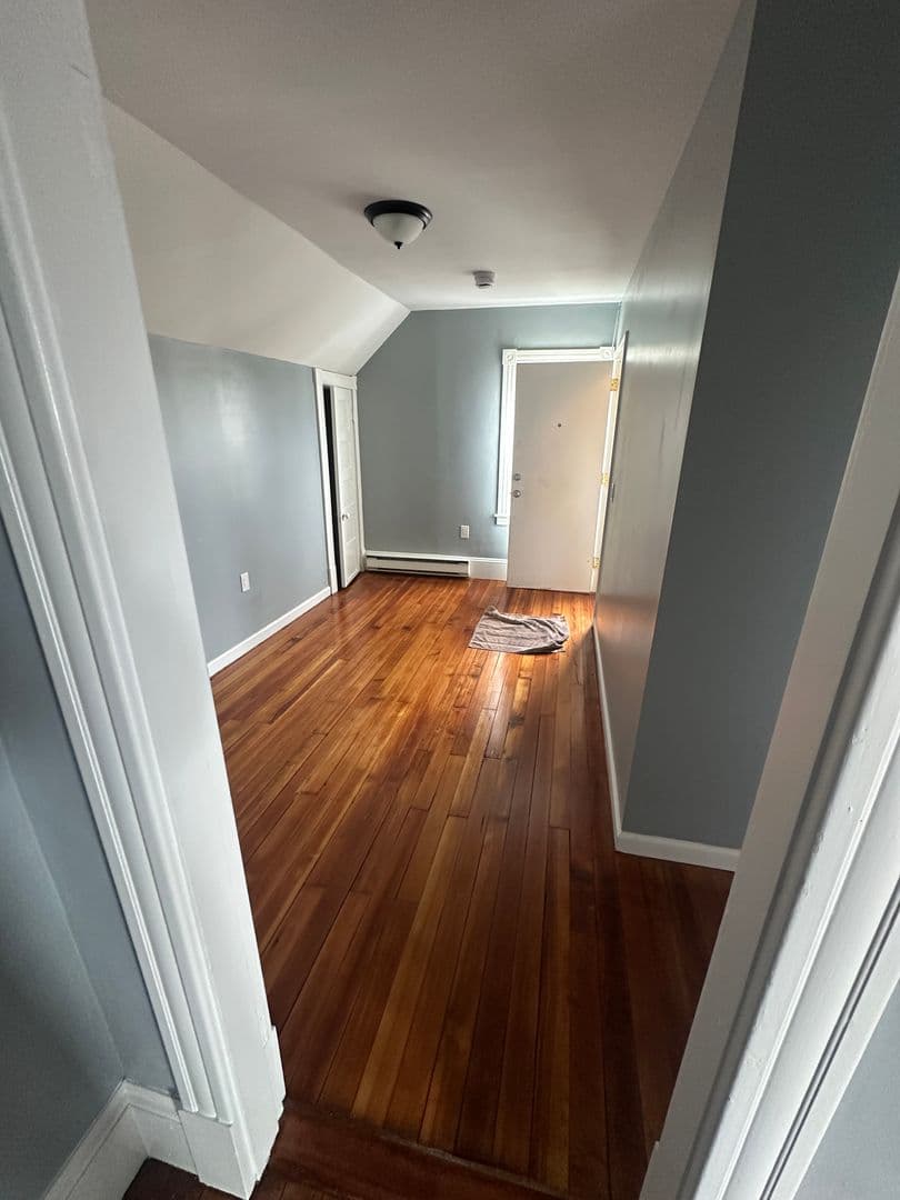 Ludlow Apartment: 43 Prospect St
