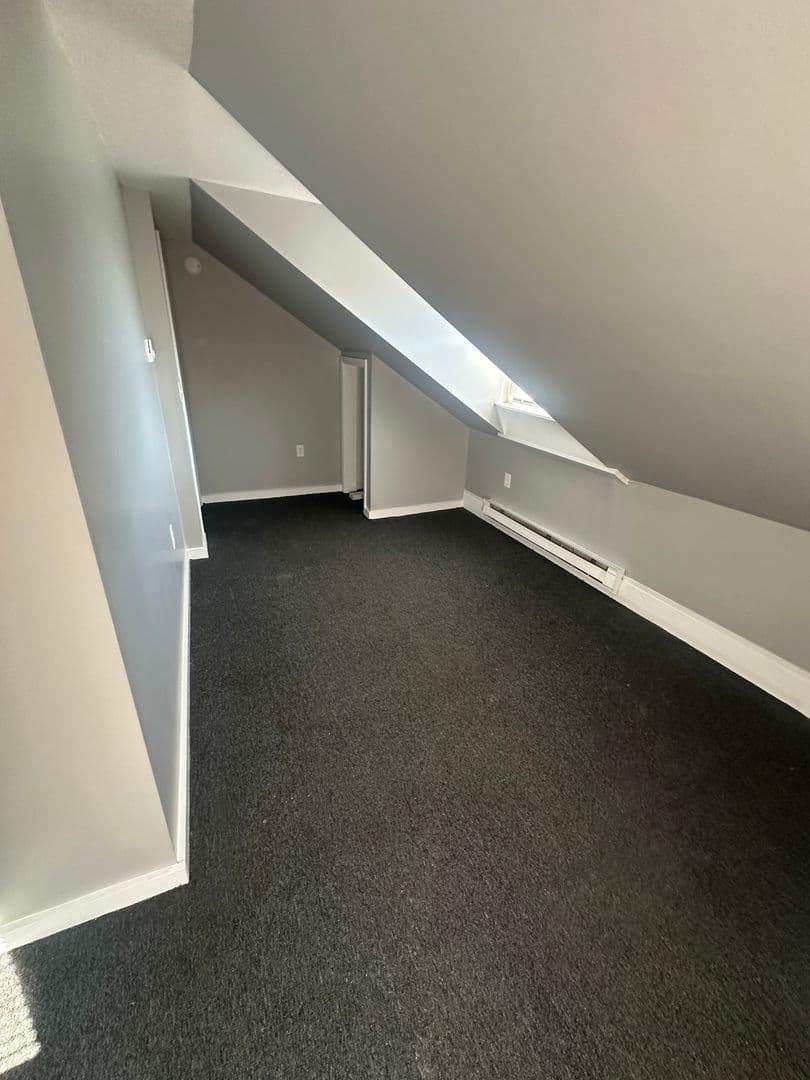Chicopee Apartment: 2-10 Dwight St