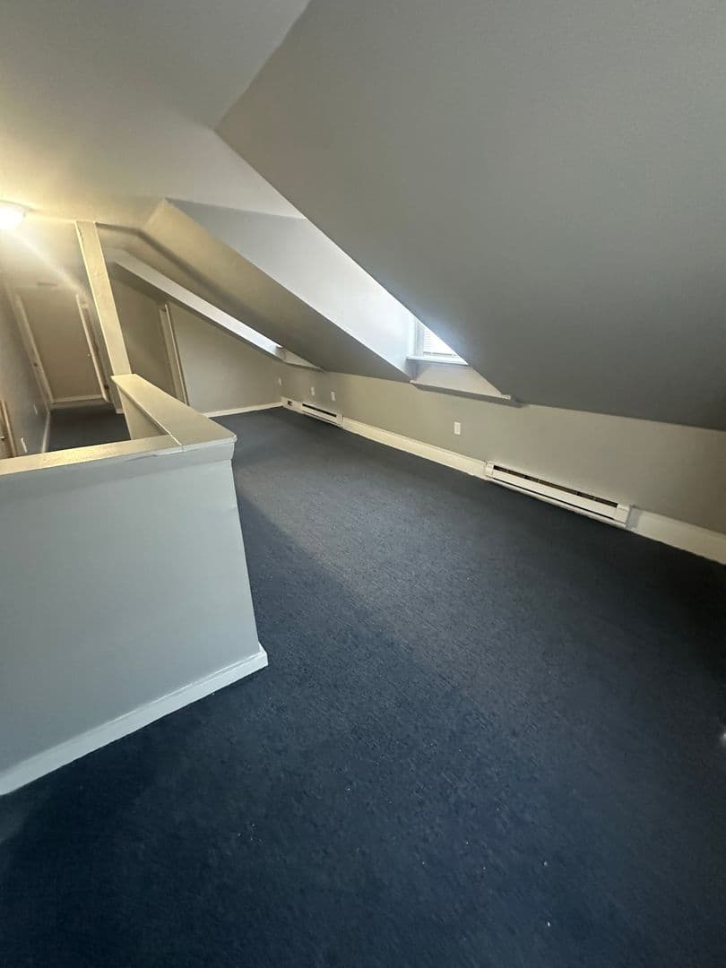 Chicopee Apartment: 2-10 Dwight St