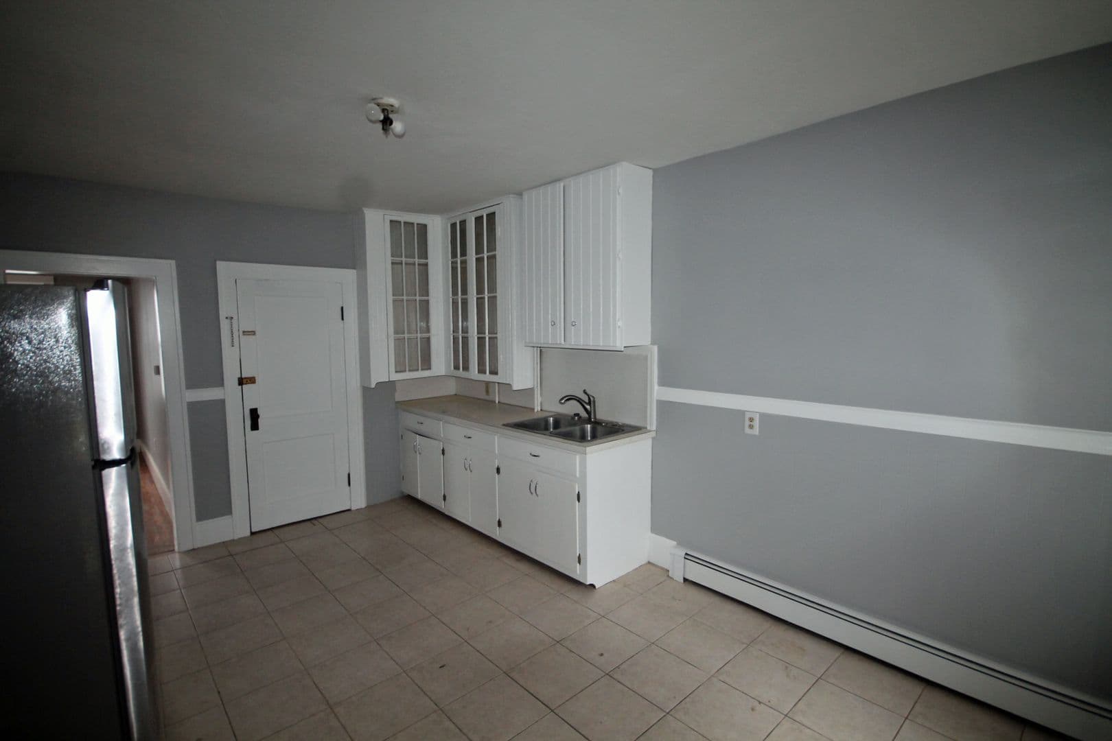 Ware Apartment: 21 - 23 Maple Ave
