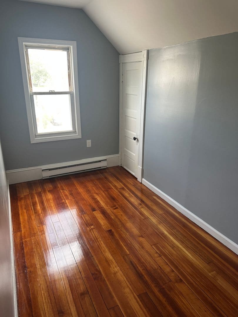 Ludlow Apartment: 43 Prospect St
