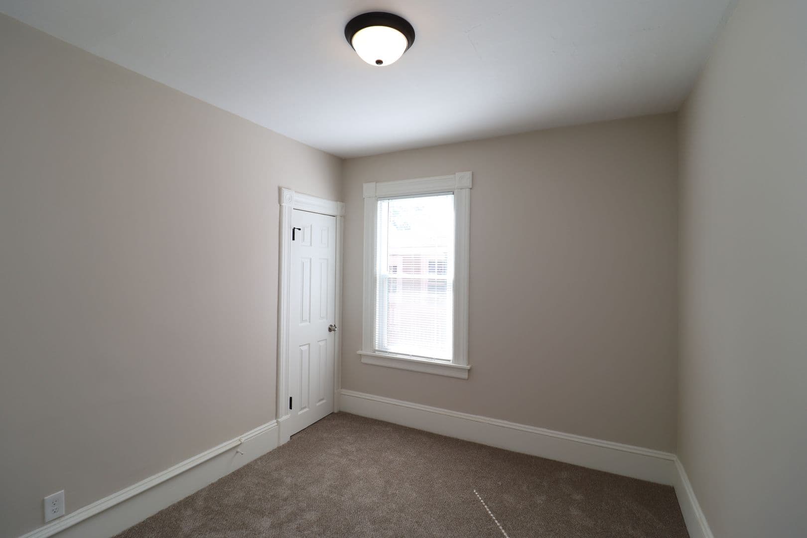 Indian Orchard Apartment: 257-259 Main St
