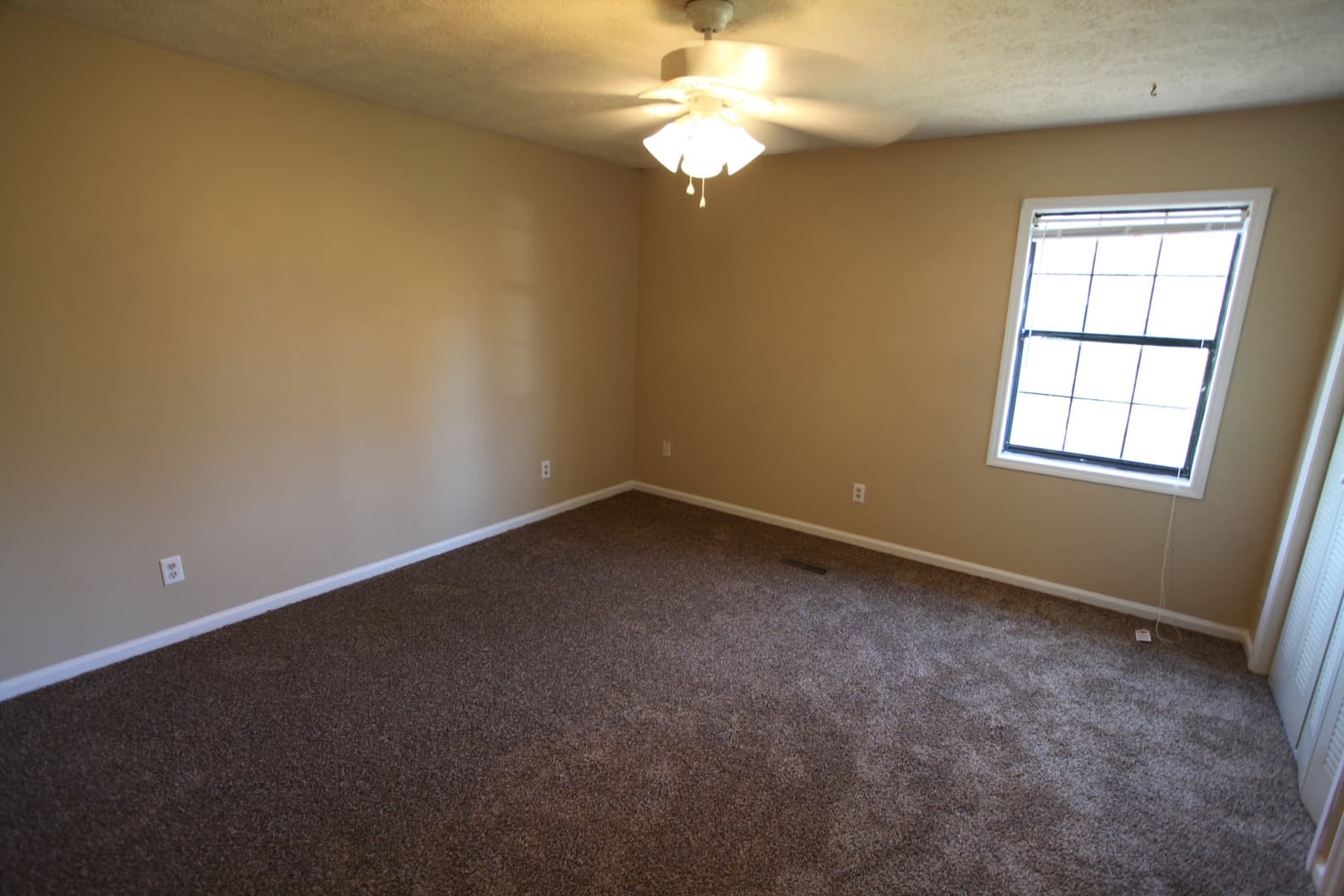 Opelika Apartment: 1107/1108 Elliott Avenue
