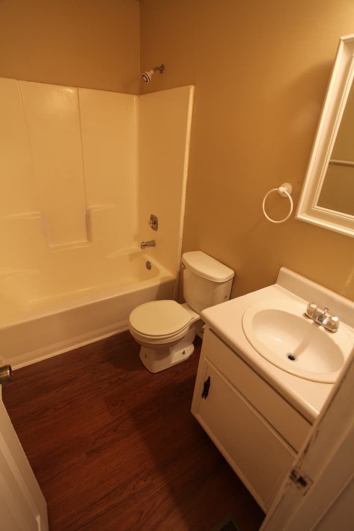 Opelika Apartment: 1107/1108 Elliott Avenue