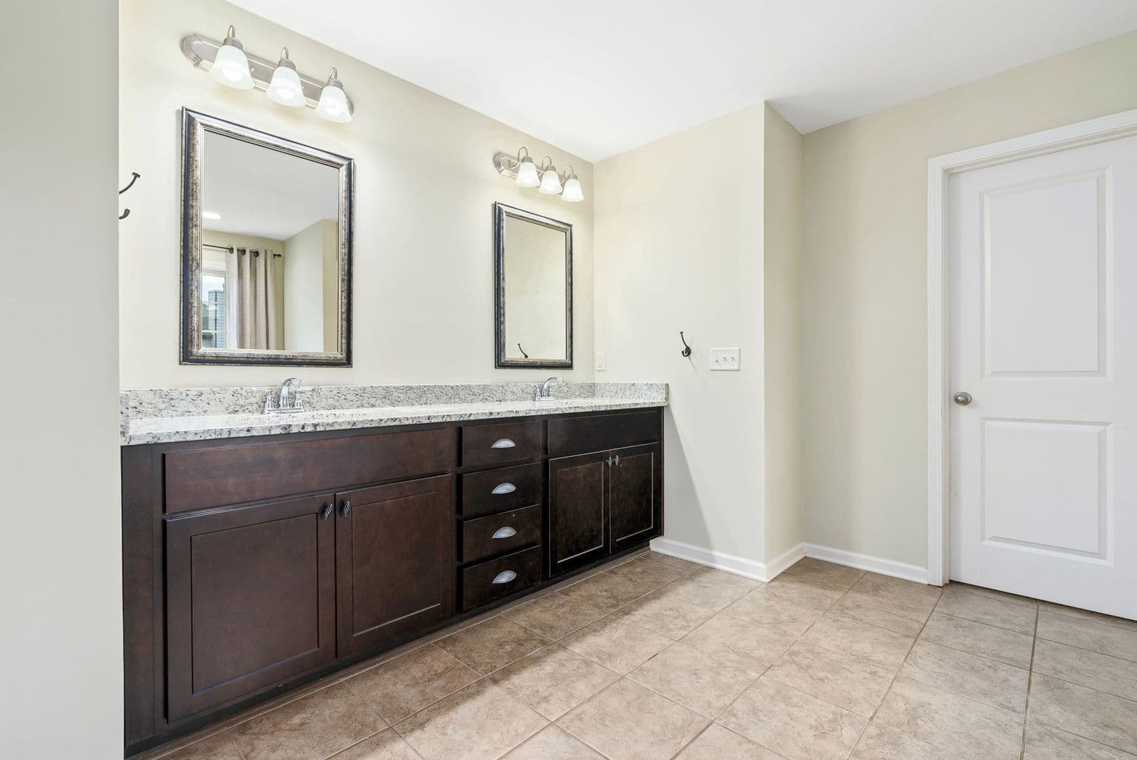 Opelika House: 2904 Ashley Lane