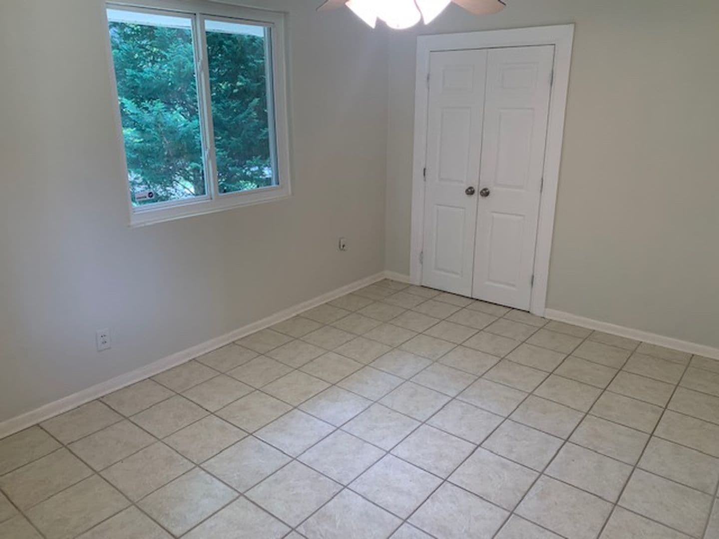 Auburn House: 1209 Loftin Dr