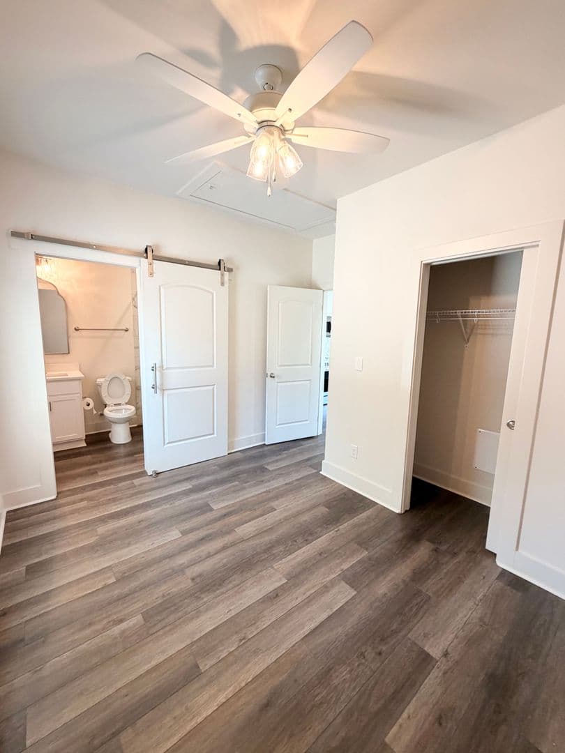 Auburn Apartment: 310 E Thach Ave