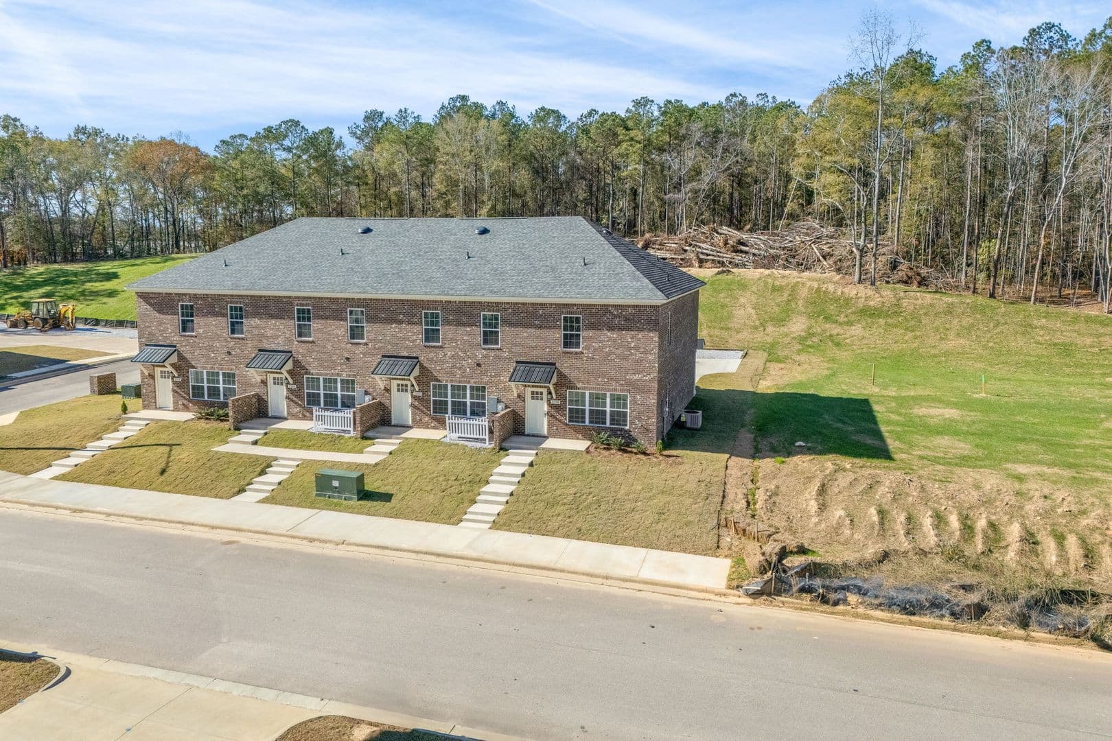 Auburn Apartment: Downs Way