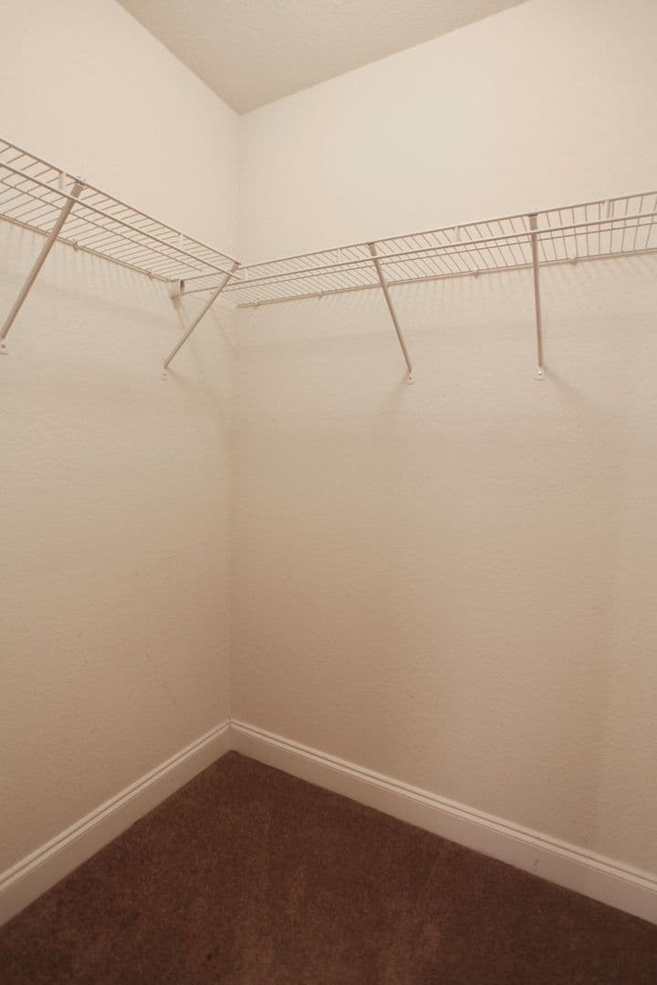 Auburn Apartment: Eagles Landing