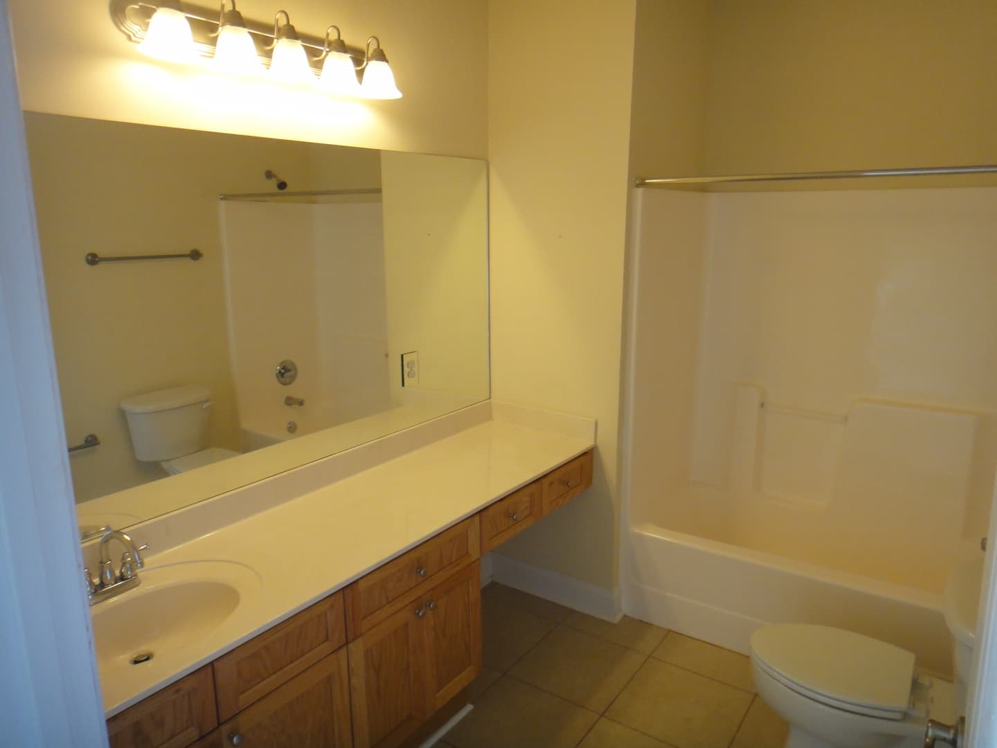 Auburn House: 3260 Millcreek Road 109