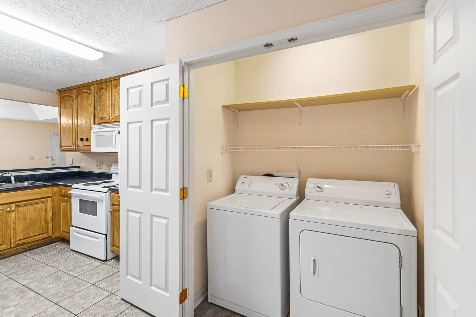 Auburn Apartment: Longleaf Crossing