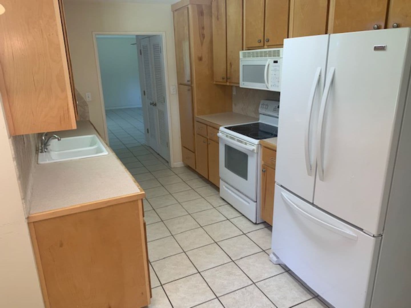 Auburn House: 1209 Loftin Dr
