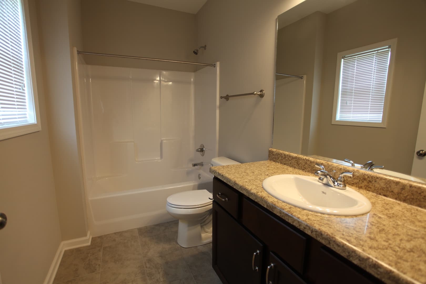 Auburn House: 339 N College Street Unit 3