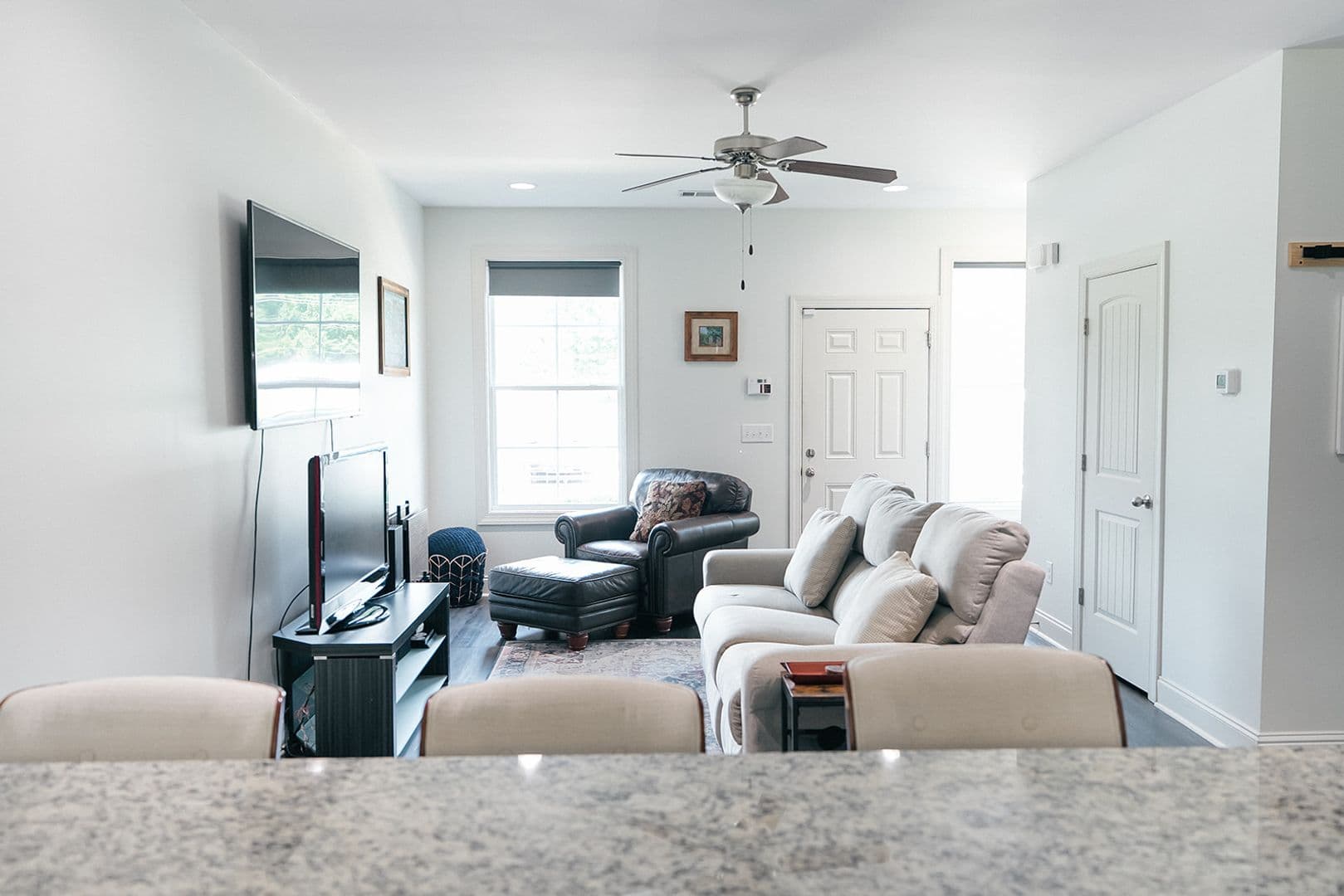 Opelika House: 3855 Academy Dr Unit 104