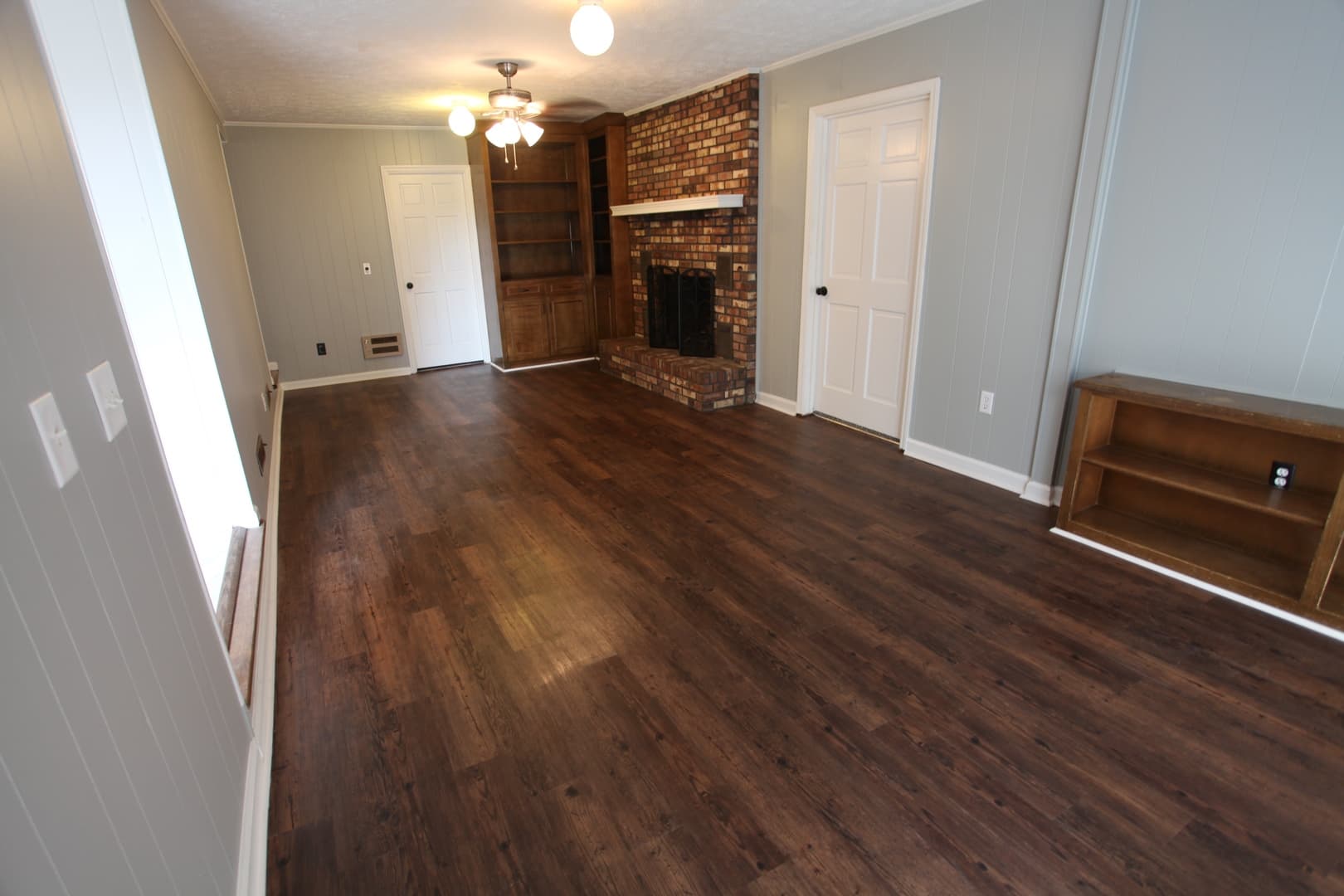 Auburn House: 1001 S Dean Road