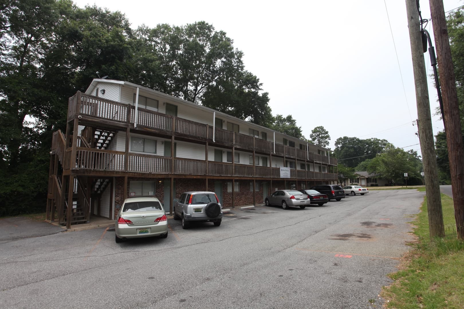 Auburn Apartment: 449 N Ross St