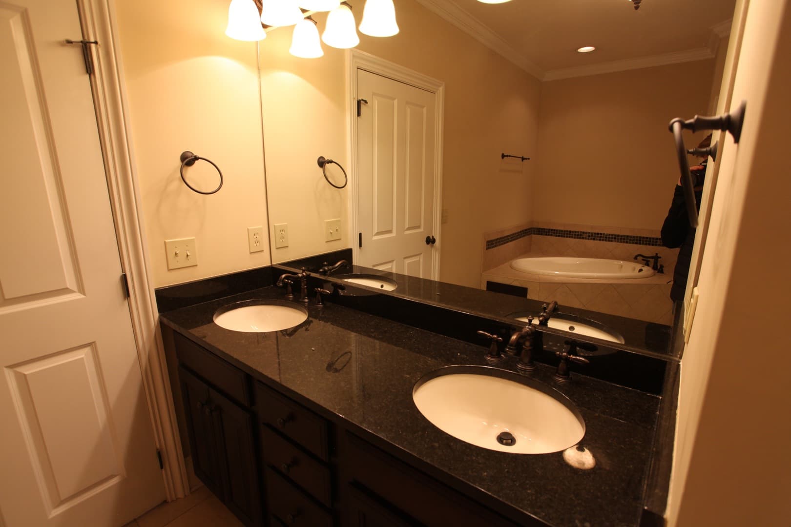 Auburn House: 234 W Magnolia Ave Unit 311