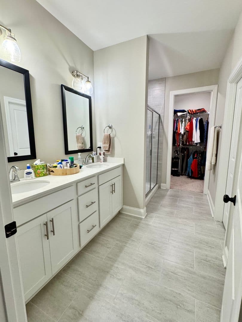 Auburn House: 504 Grey Oak Circle