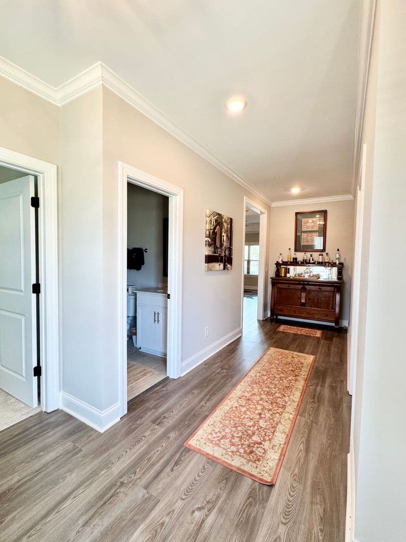 Auburn House: 504 Grey Oak Circle