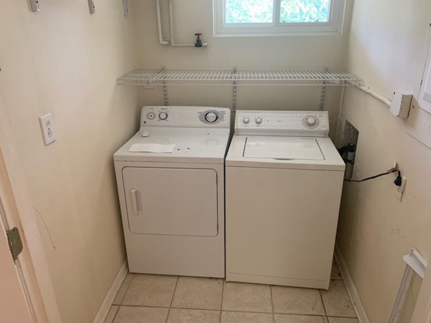 Auburn House: 1209 Loftin Dr