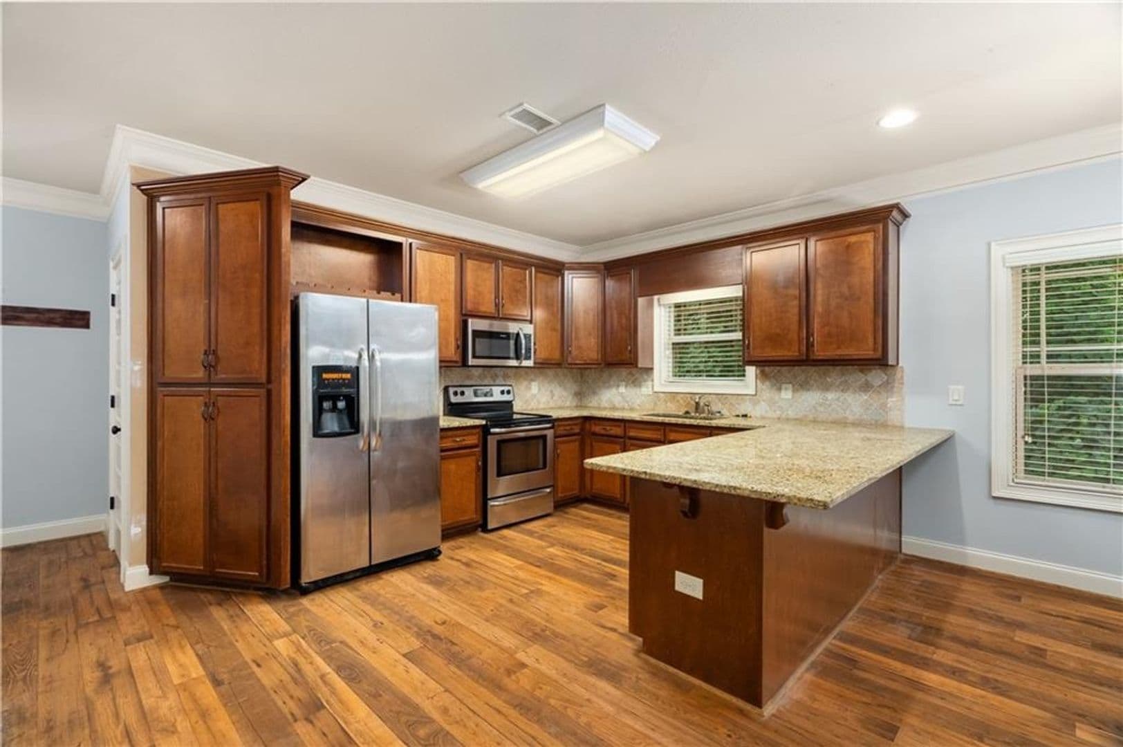 Auburn House: 178 Denali Ln