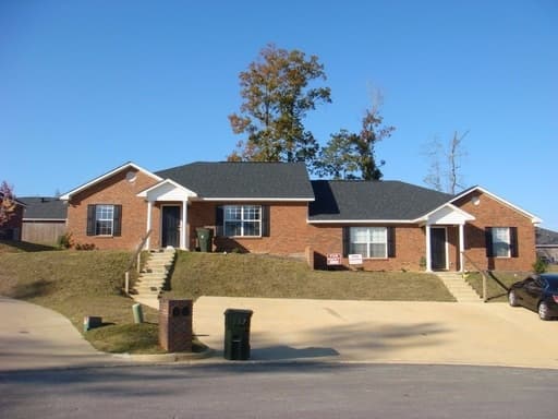 Auburn Apartment: Longleaf Crossing