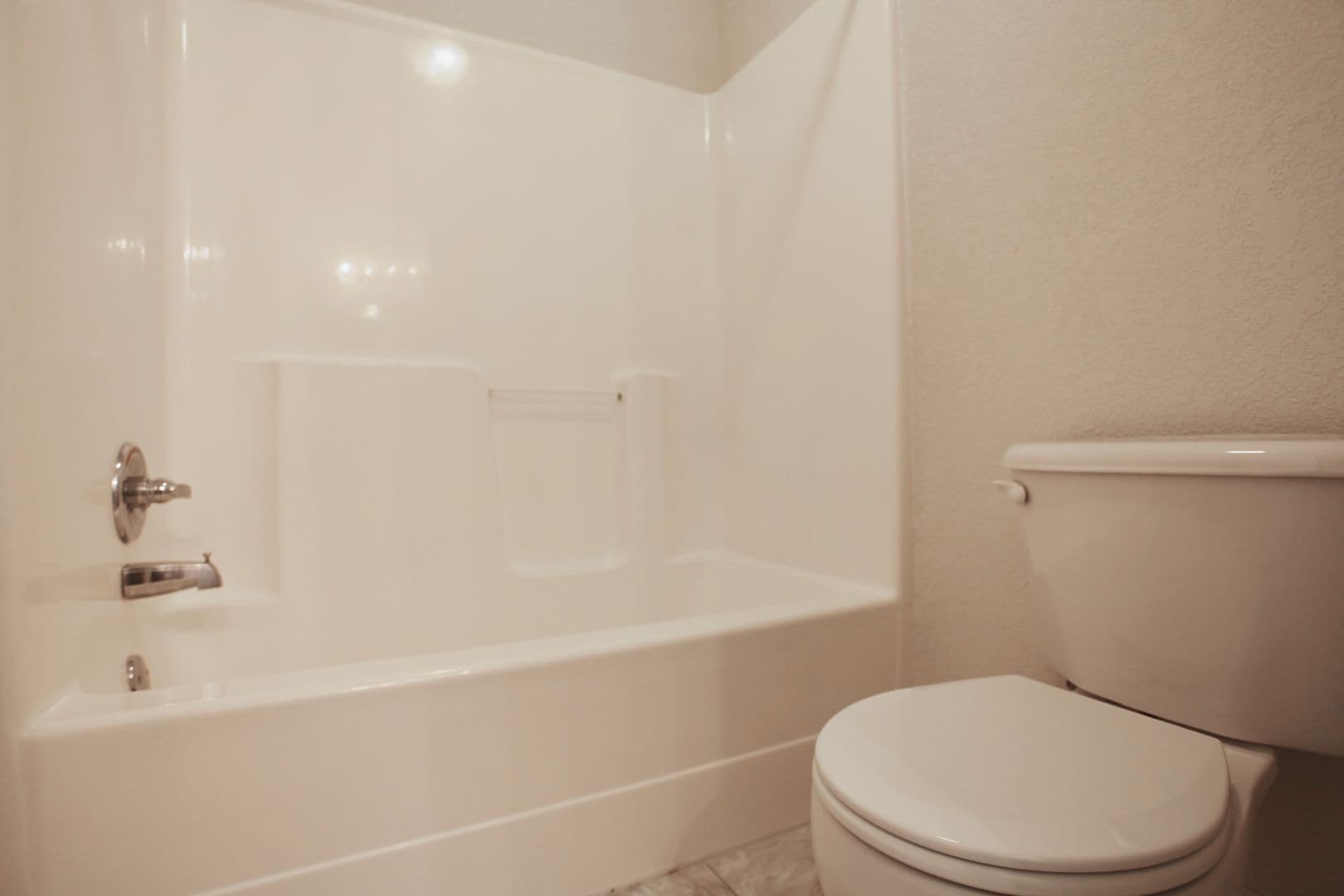 Auburn House: 807 W Longleaf Drive Unit 12