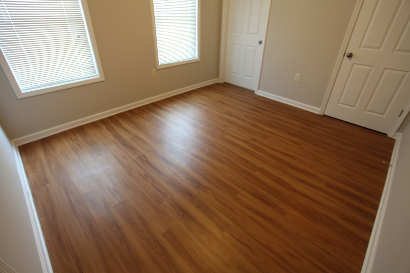 Auburn House: 339 N College Street Unit 3