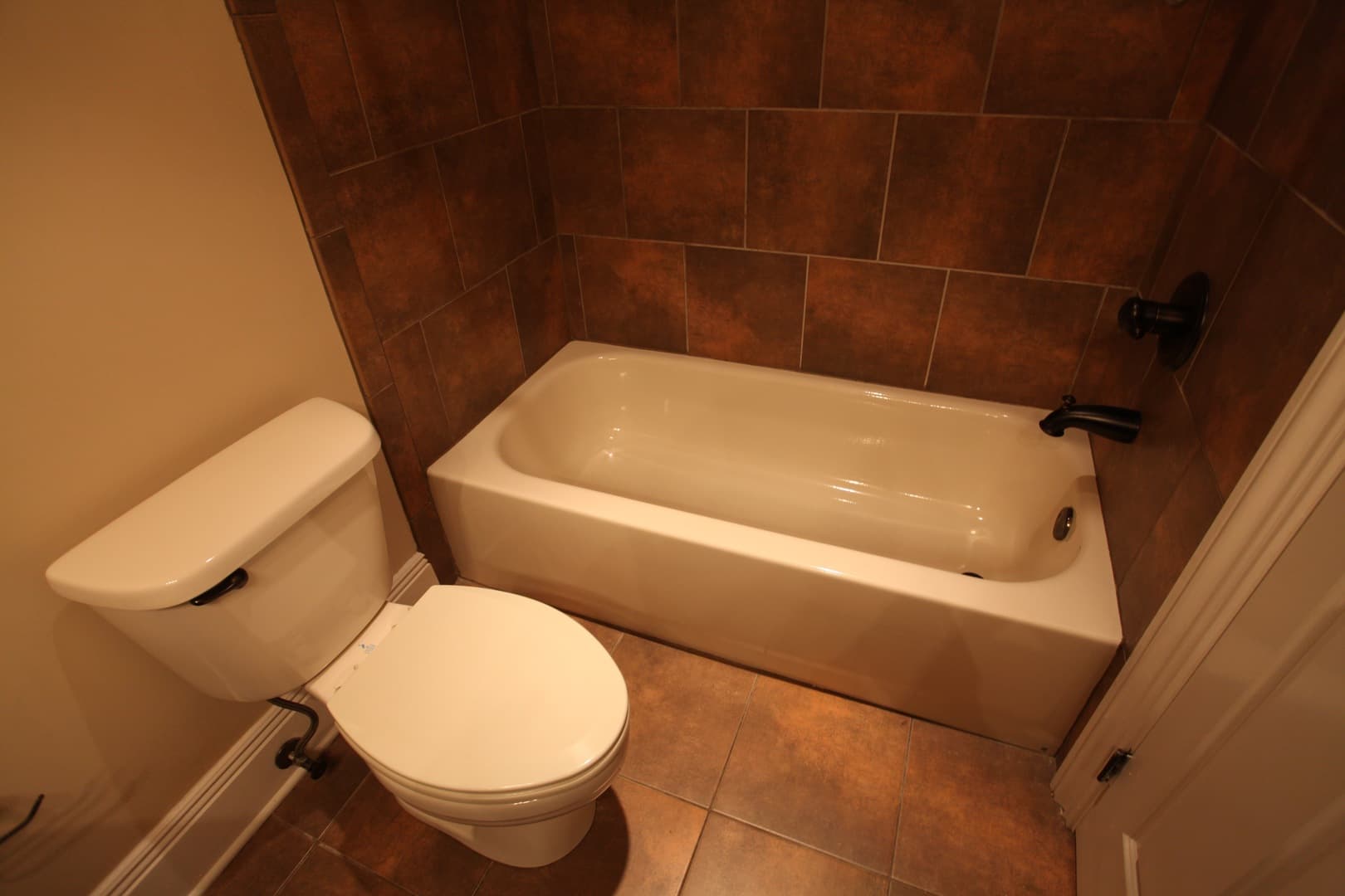 Auburn House: 234 W Magnolia Ave Unit 311