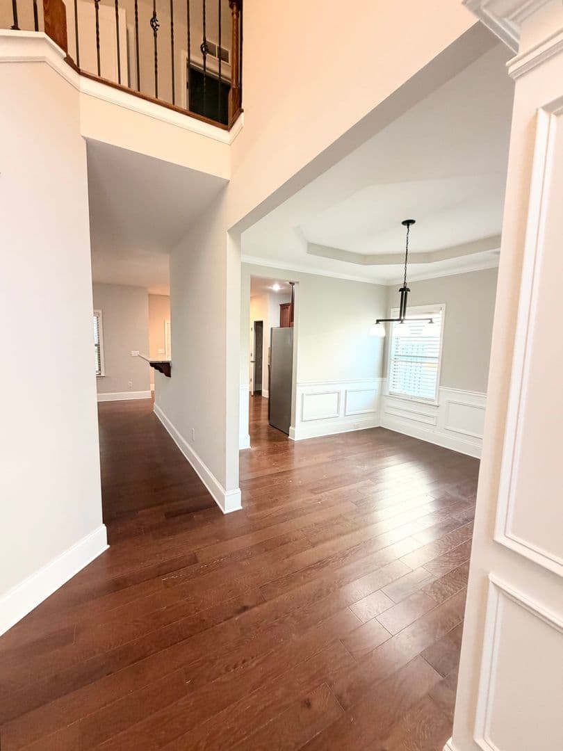 Auburn House: 1173 Weatherford St