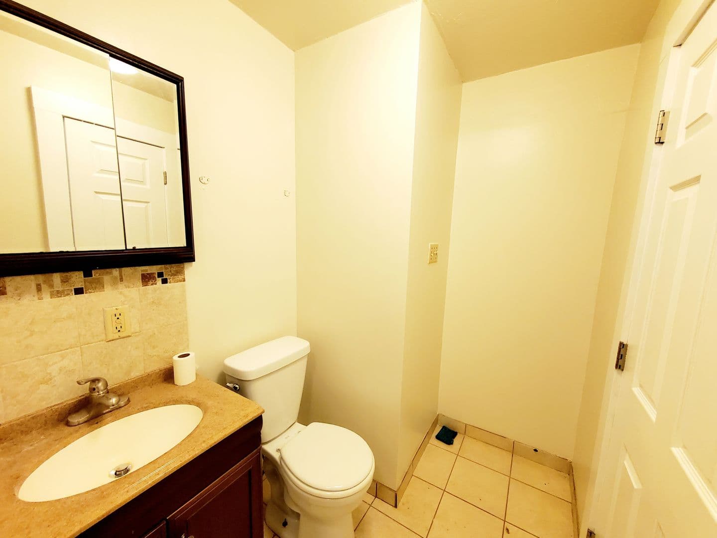 Worcester Apartment: 48 Everard St