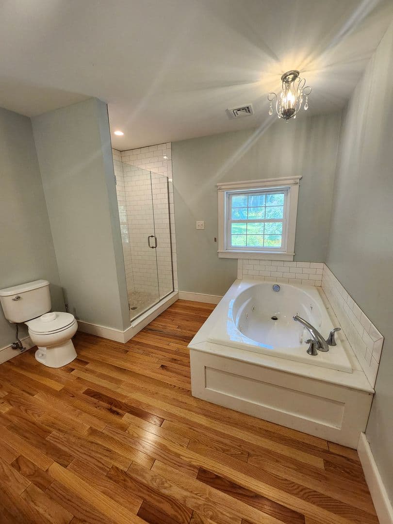 Douglas Apartment: 86 Gilboa Street