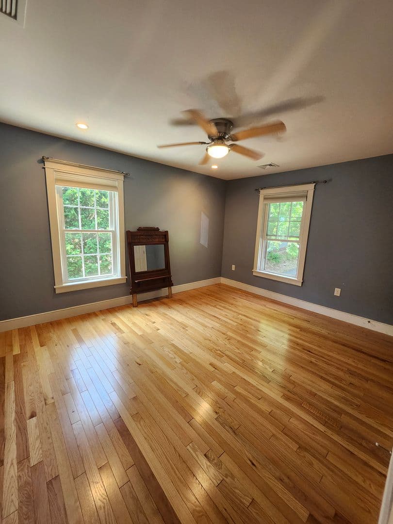Douglas Apartment: 86 Gilboa Street
