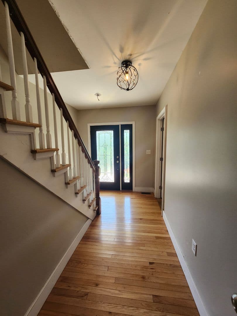 Douglas Apartment: 86 Gilboa Street