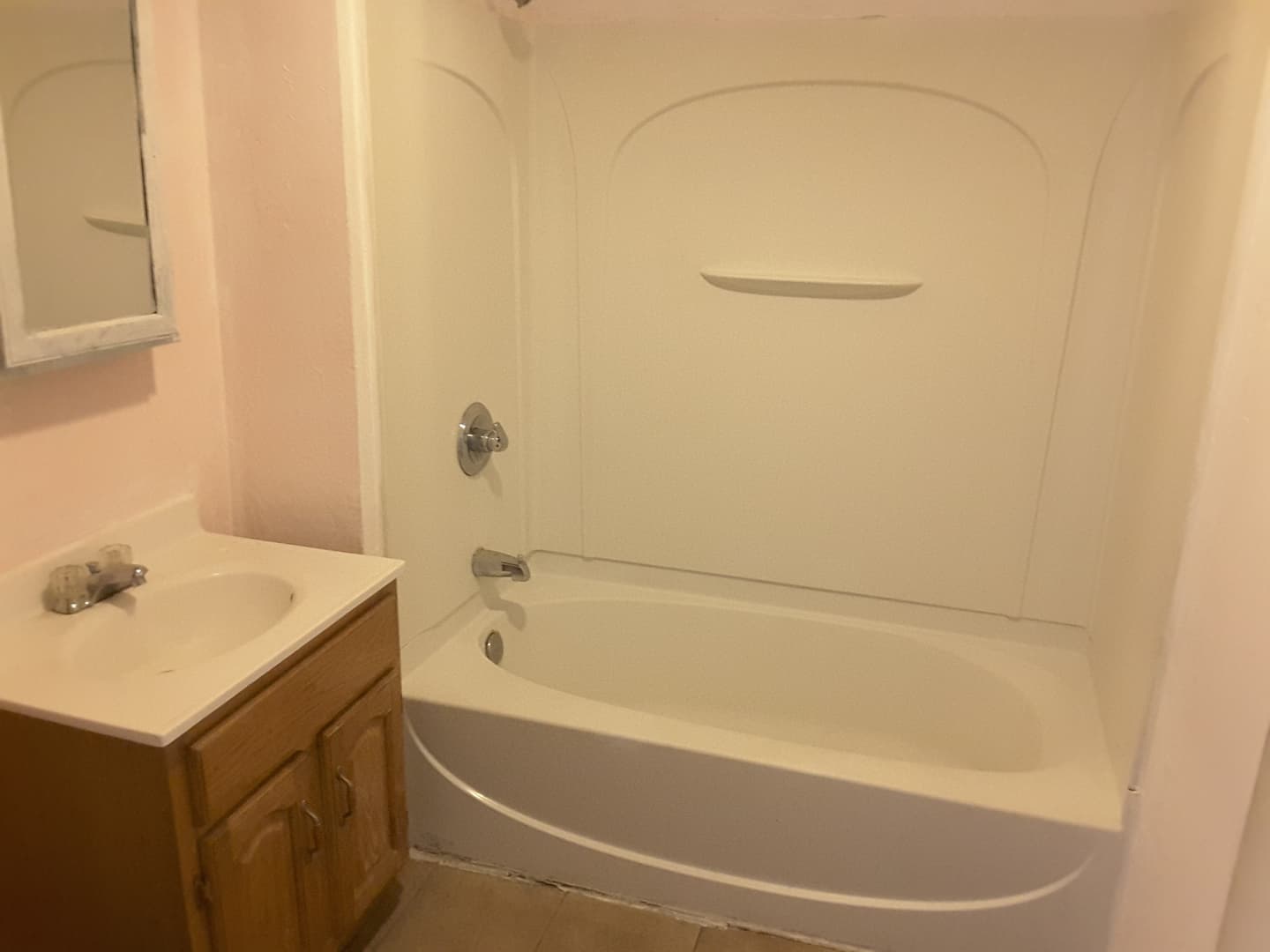 Worcester Apartment: 34 Canterbury Street
