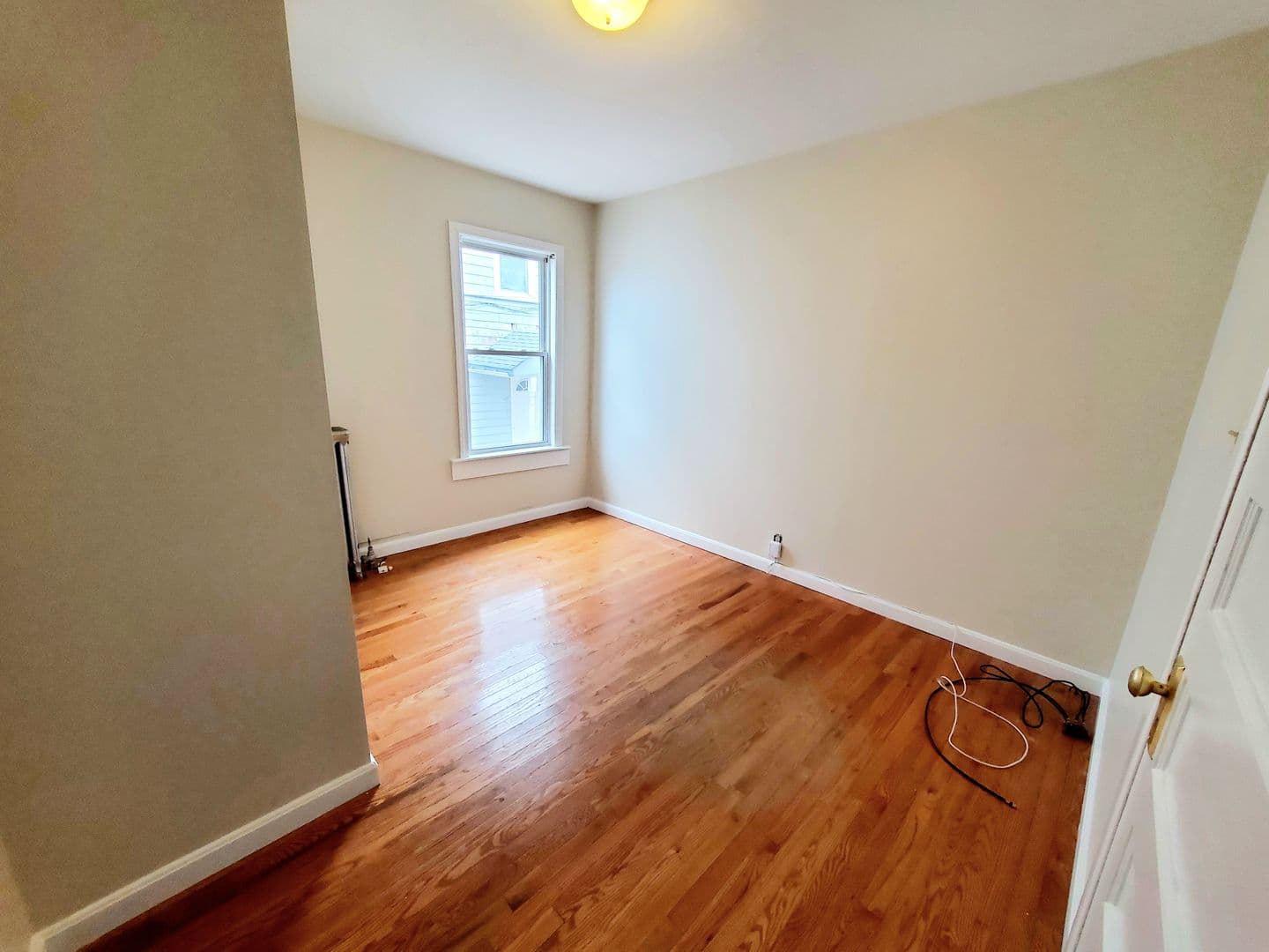 Worcester Apartment: 48 Everard St