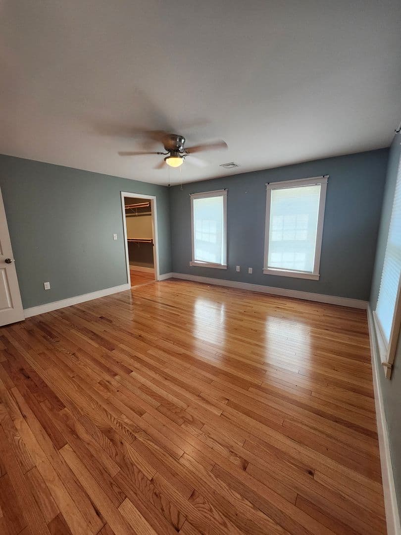 Douglas Apartment: 86 Gilboa Street
