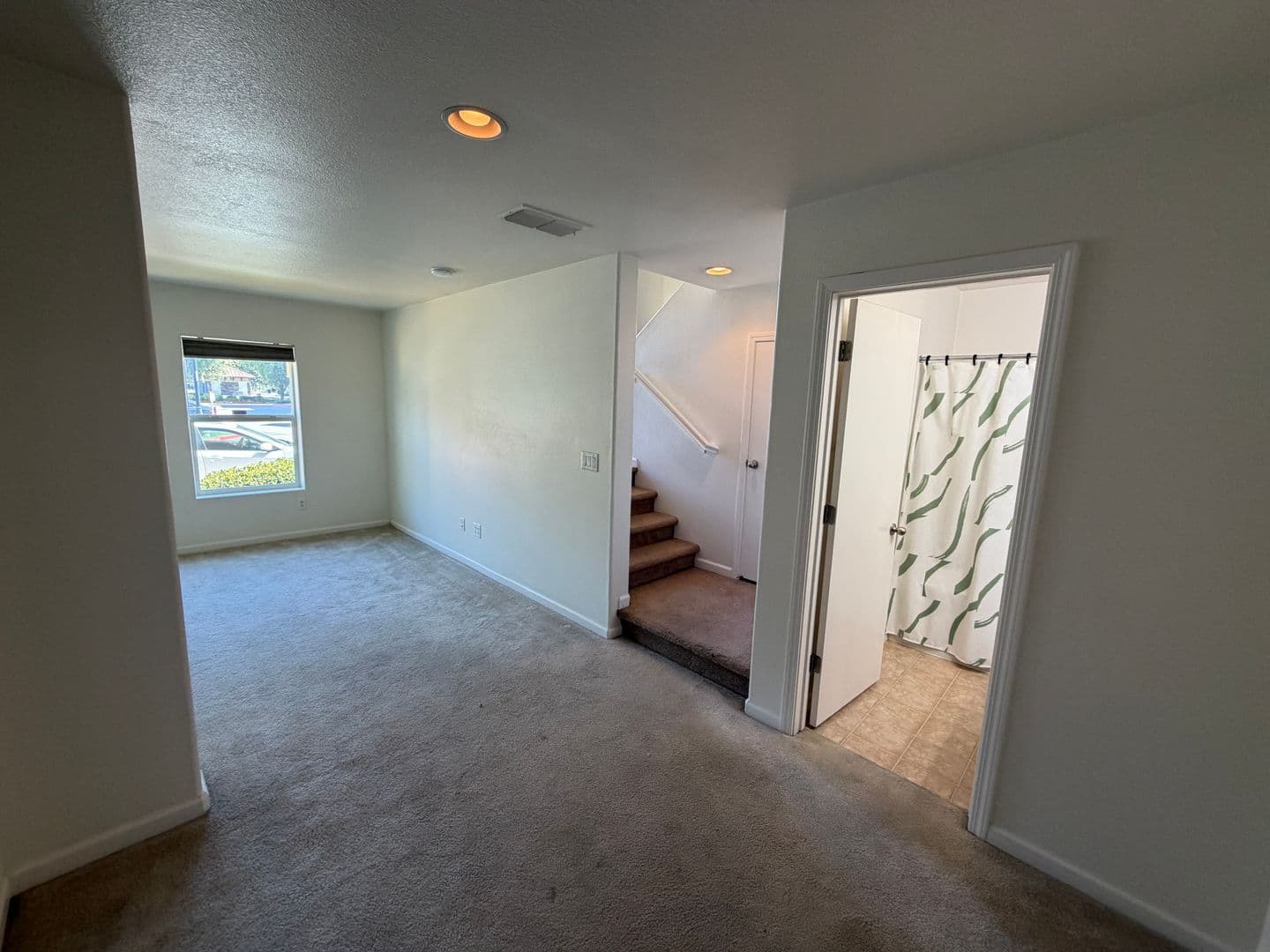 Rancho Cordova Townhome: 10847 Wraysbury Way