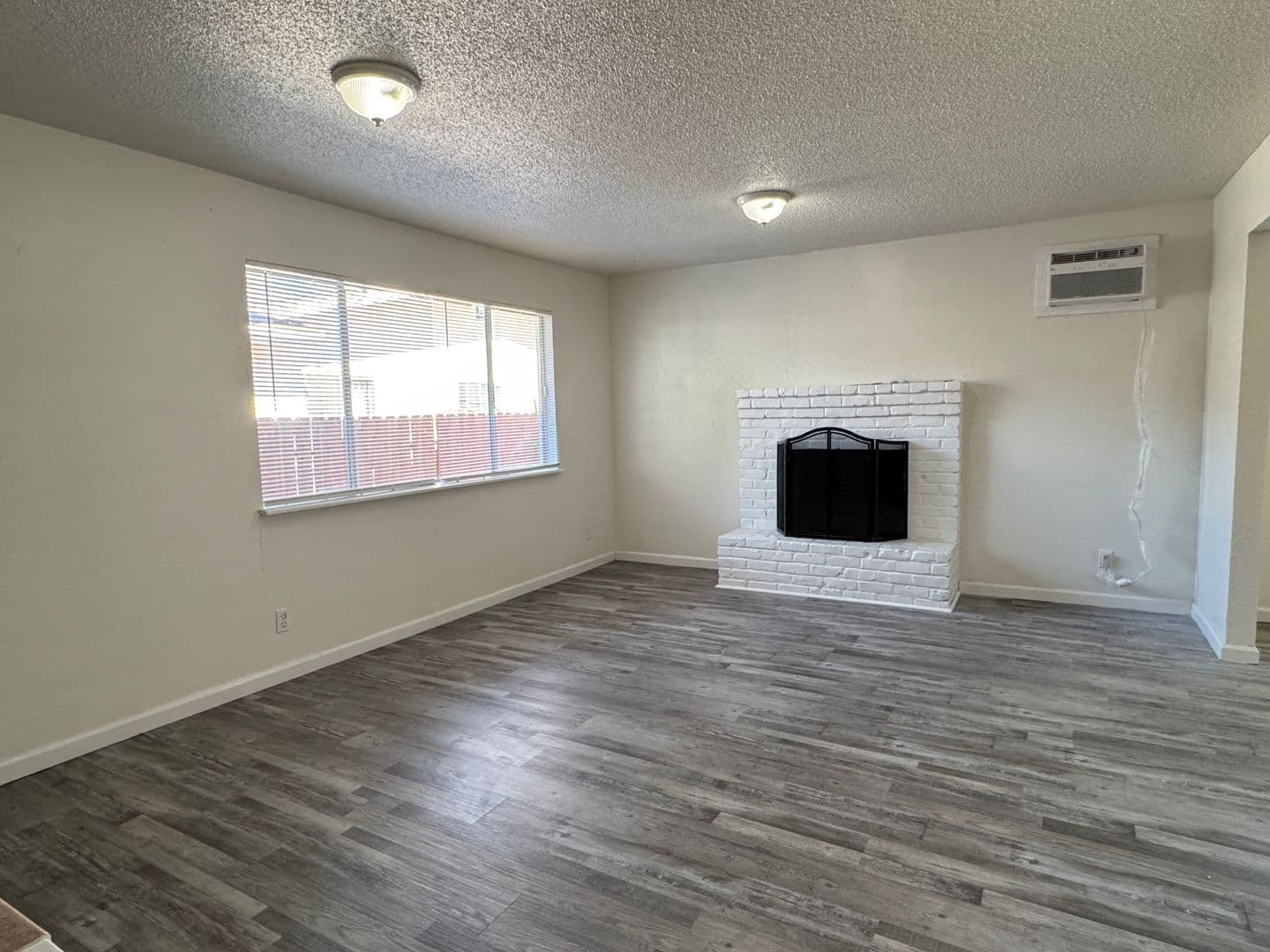 Stockton House: 309 Cordova Ln