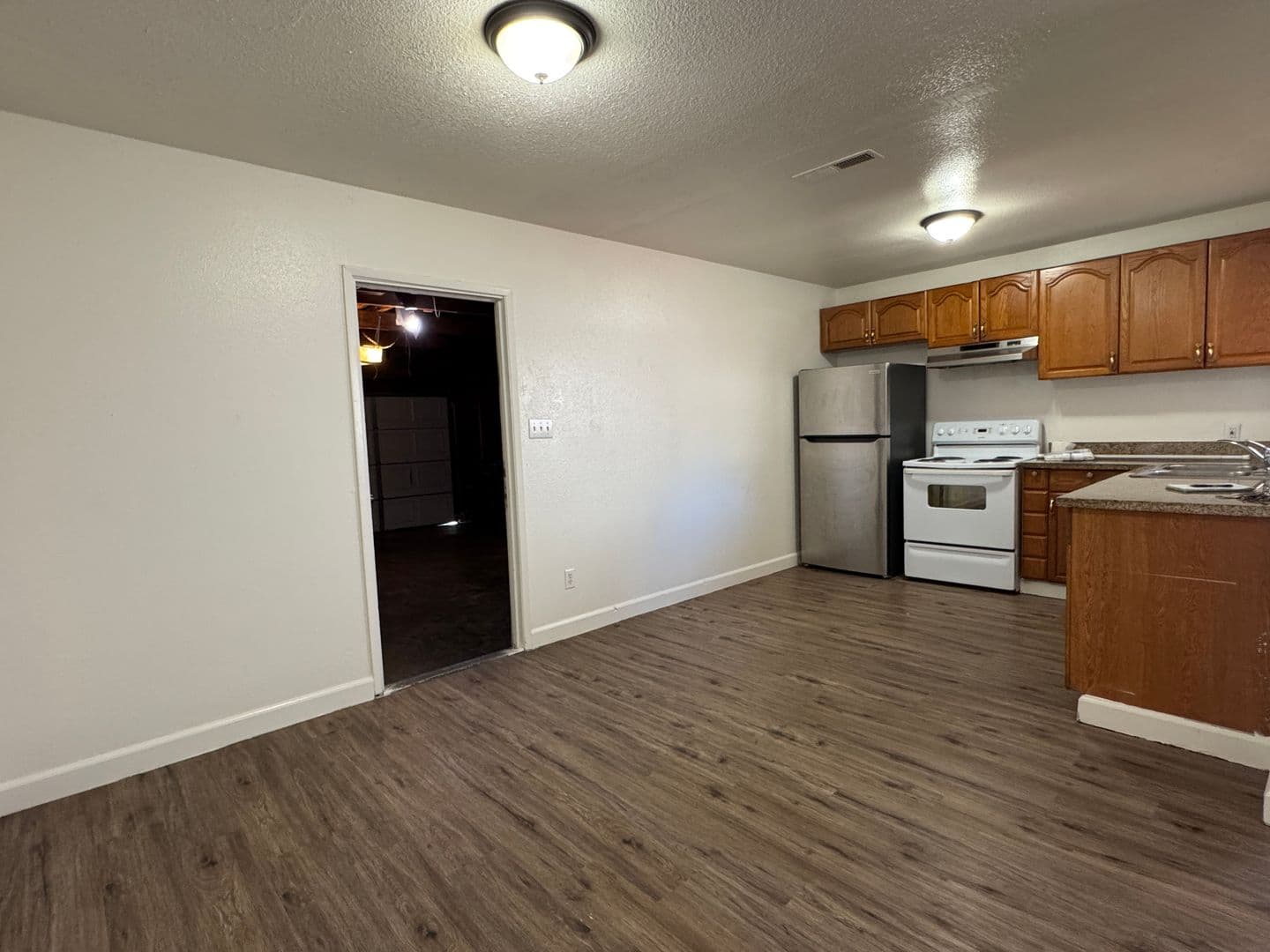 Stockton Multiplex: 9022 Stacey Ct