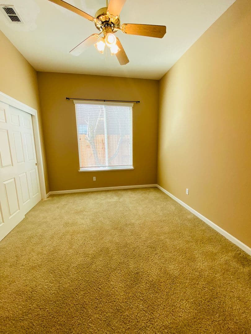 Elk Grove House: 9565 Stone Springs Dr
