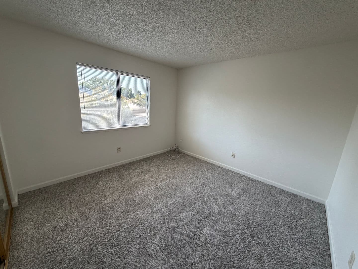 Sacramento House: 872 Shellwood Way