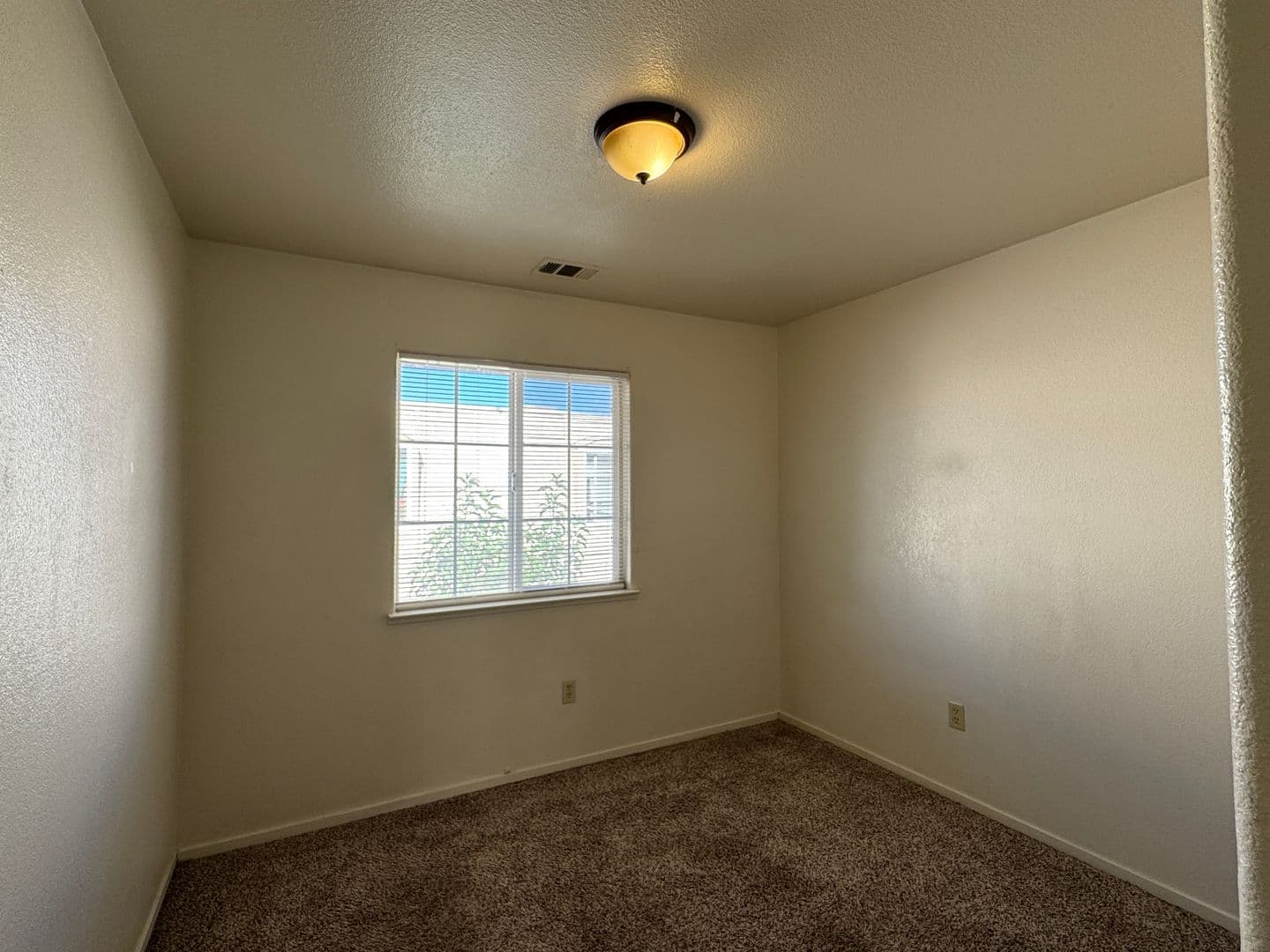 Stockton Apartment: 8626 Acapulco Way