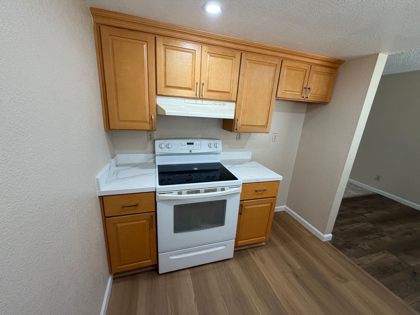 Elk Grove Apartment: 8931, 8933, & 8935 Rancho Grande Ct