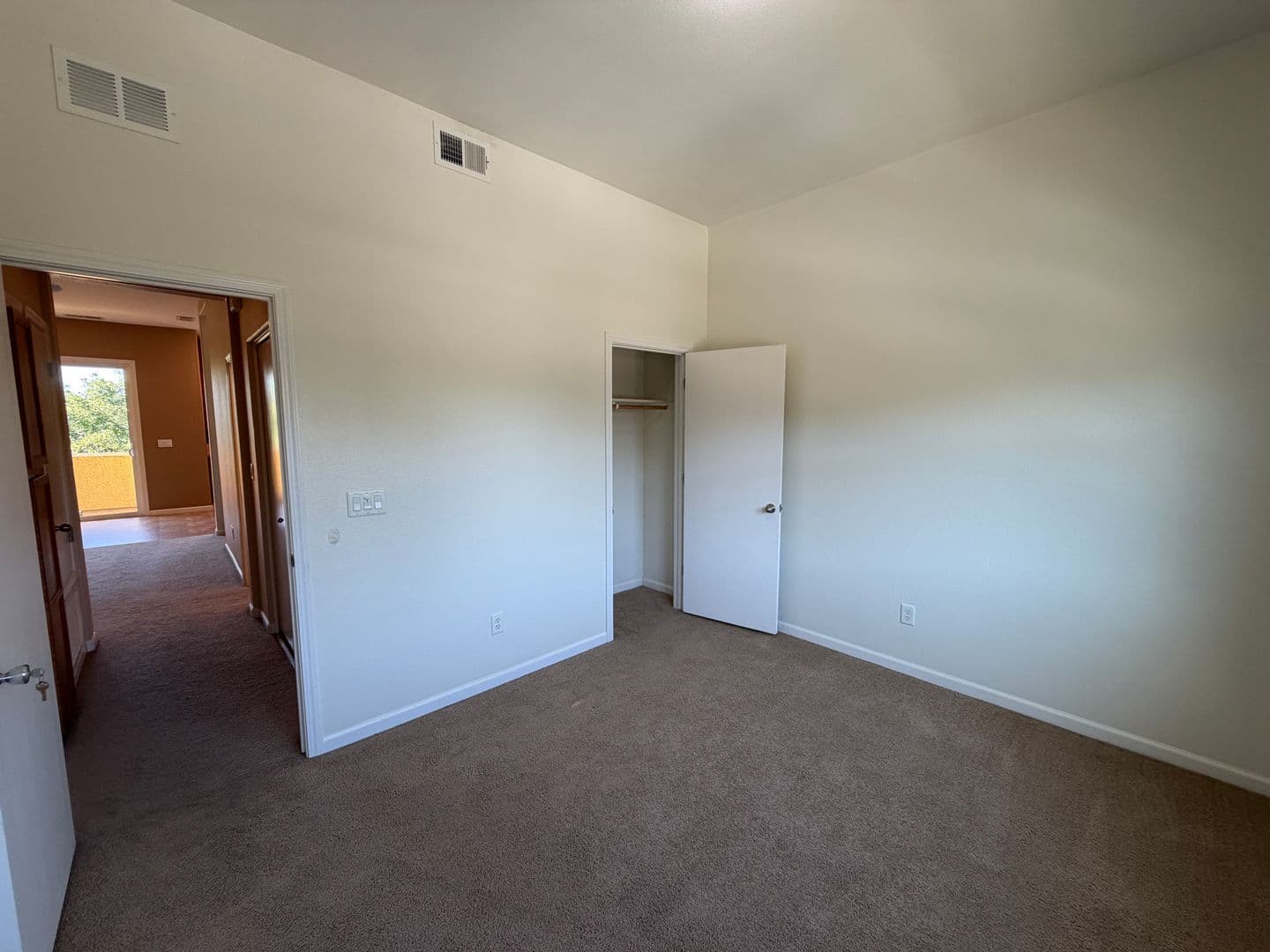Rancho Cordova Townhome: 10847 Wraysbury Way