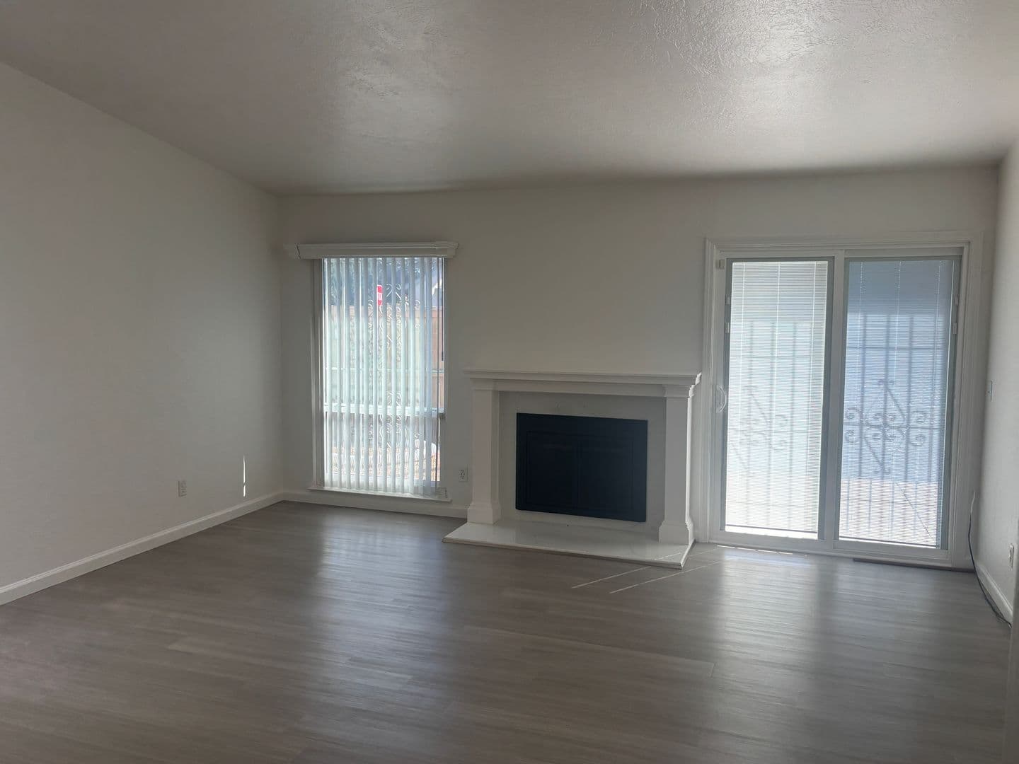 Sacramento House: 7530 Whisperwillow Dr