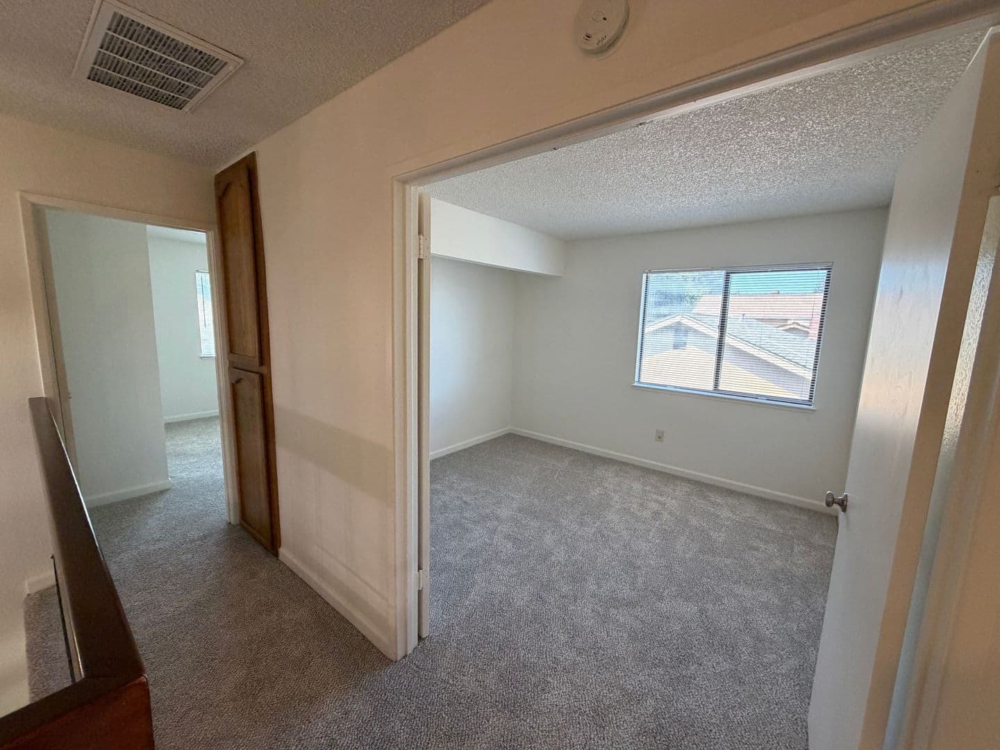 Sacramento House: 872 Shellwood Way