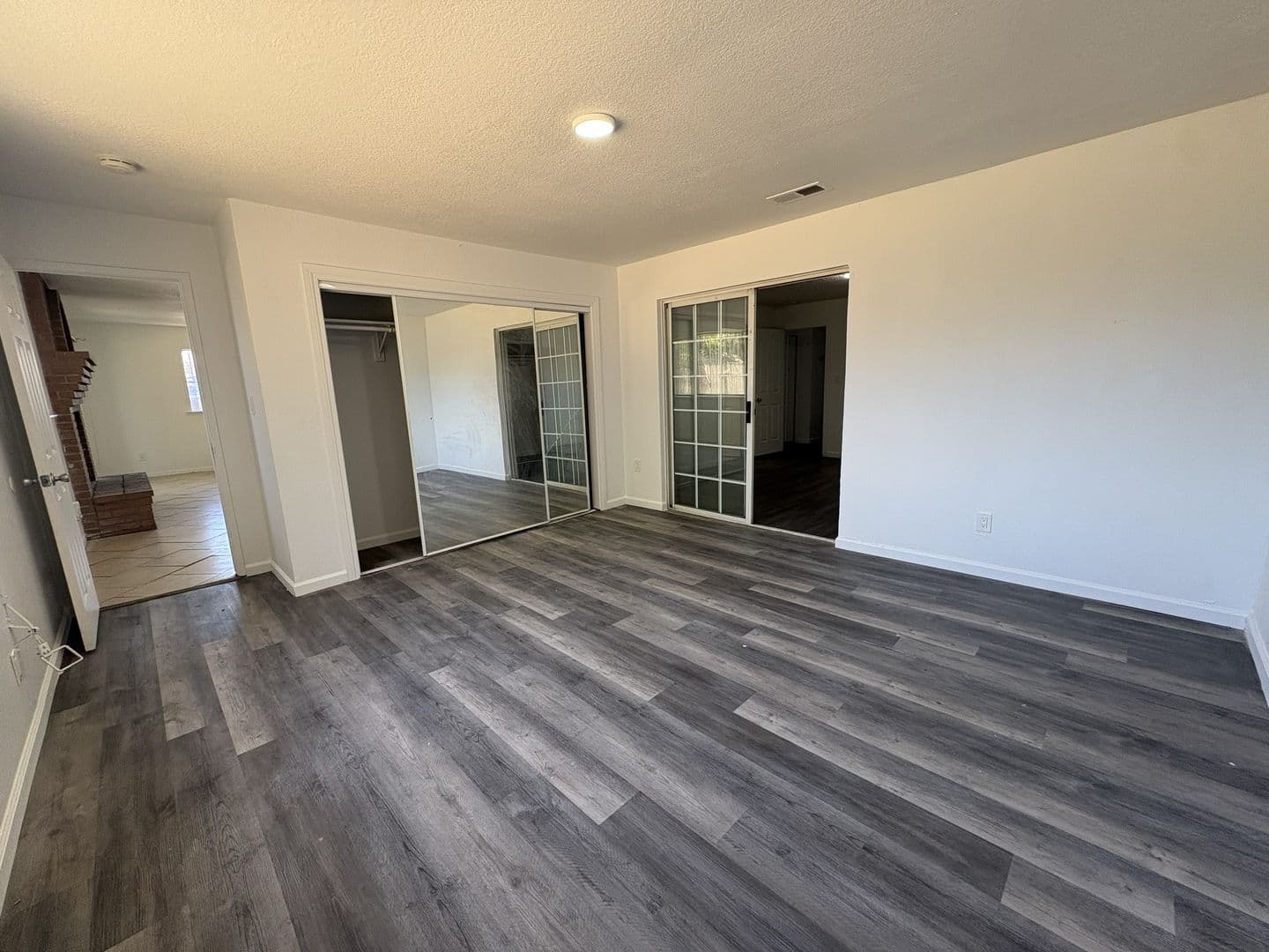 Sacramento House: 6313 Hermosa St